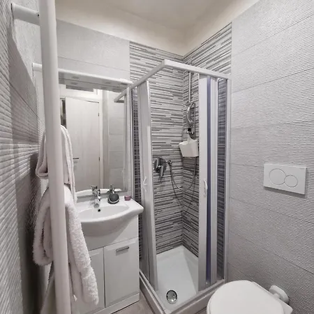 Nettuno Apartamento *